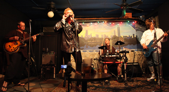 Moon Dragon show at the Gallery Cabaret, July 2, 2011